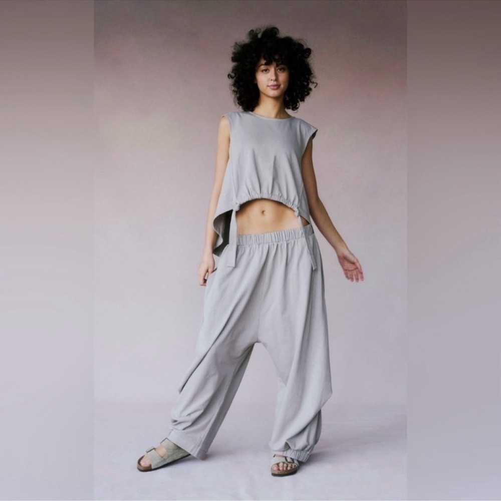 Free People Talley Set Small NWT Slouchy harem pants, hi low sleeveless top - Picture 8 of 14